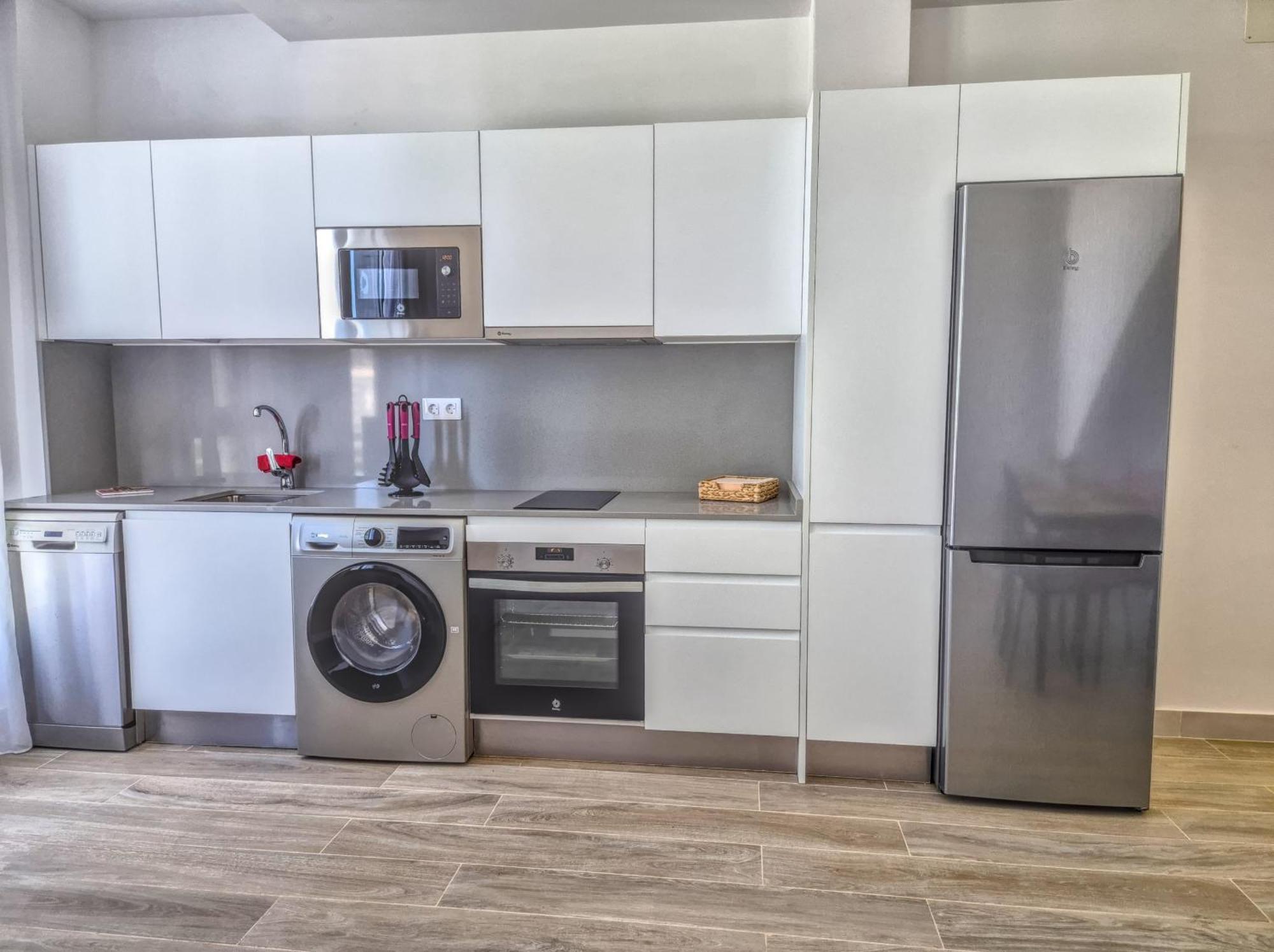 Apartment Yan Building By Canariasgetaway *