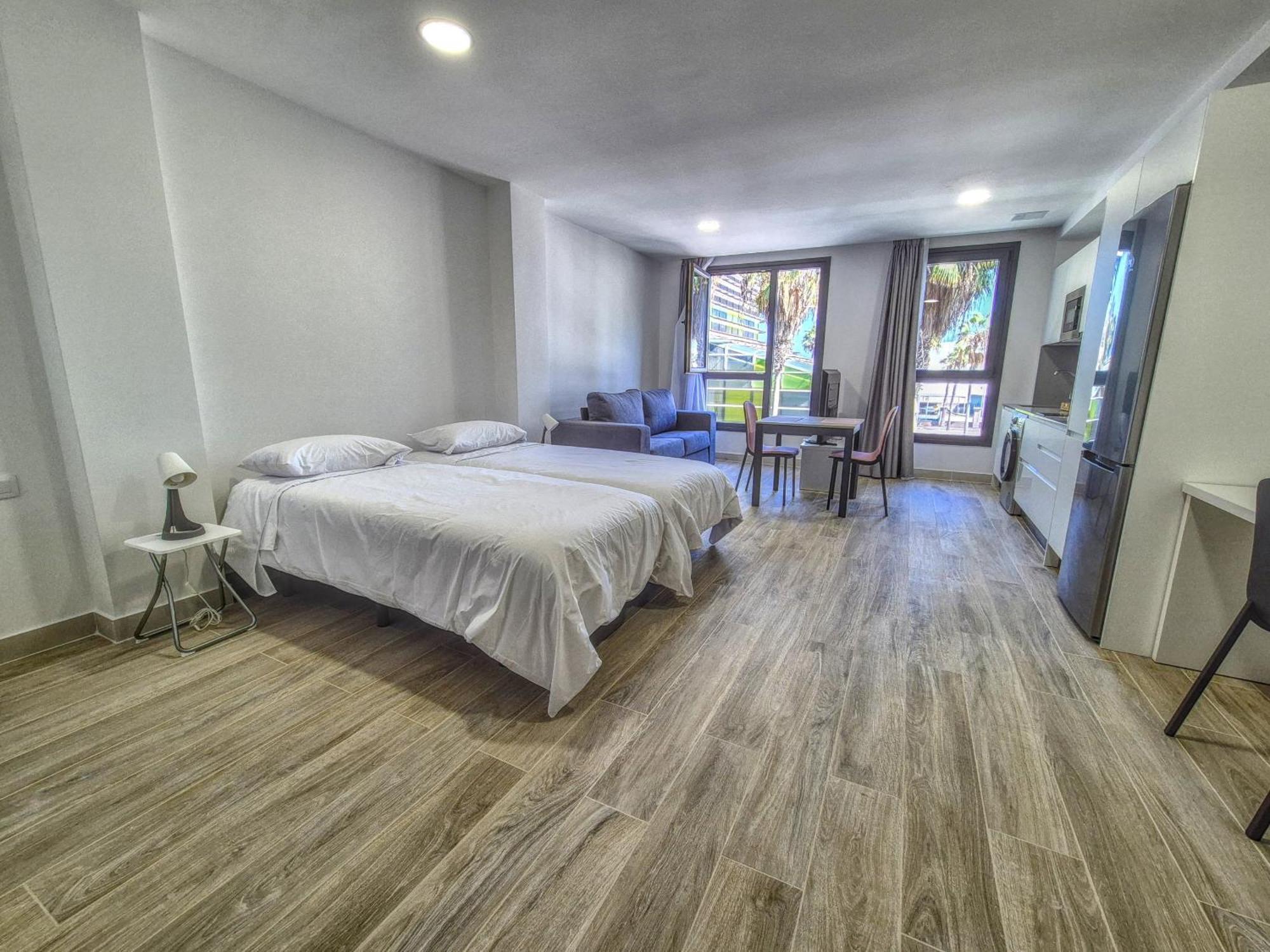 Apartment Yan Building By Canariasgetaway