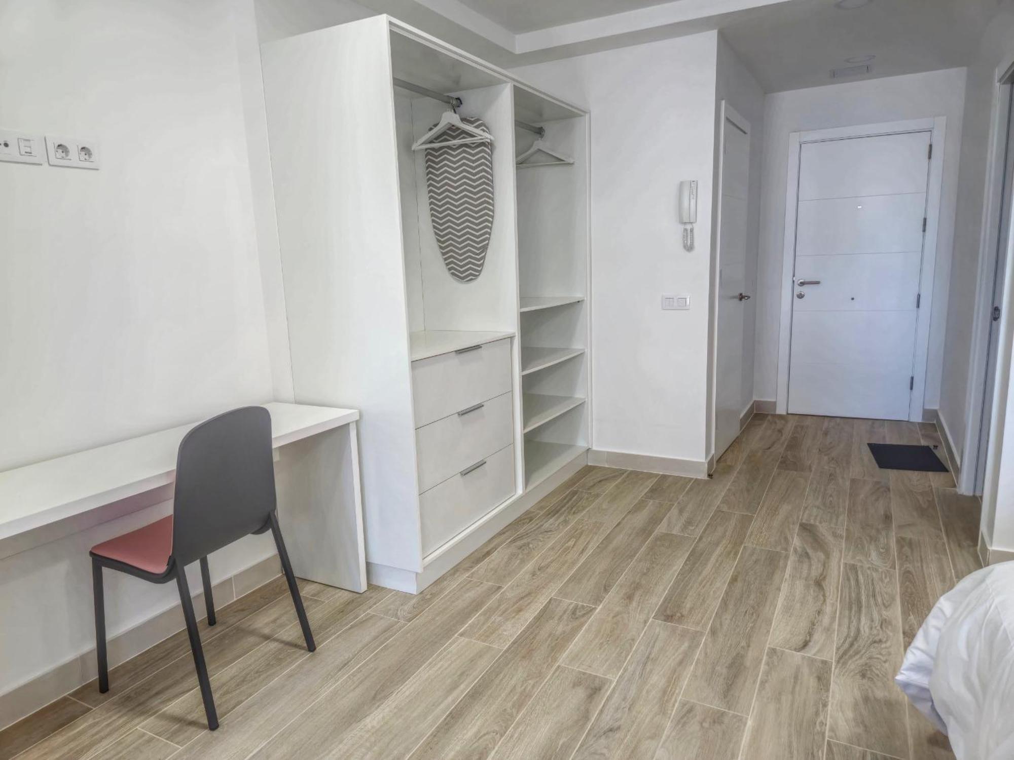 Apartment Yan Building By Canariasgetaway
